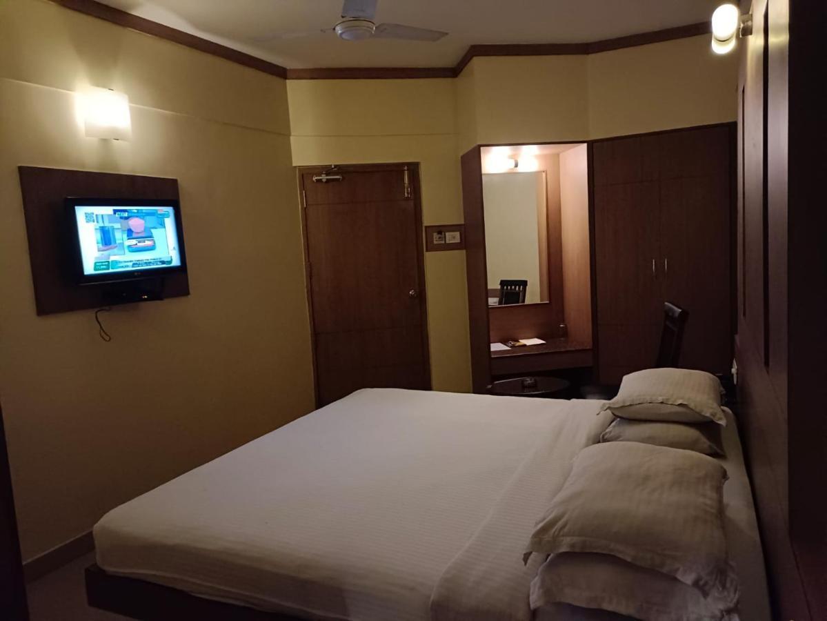 Hotel A P Coimbatore Zewnętrze zdjęcie